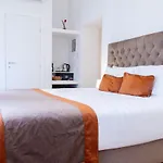 Guest house At Vatican 4*