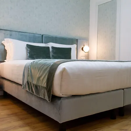 At Vatican 게스트하우스