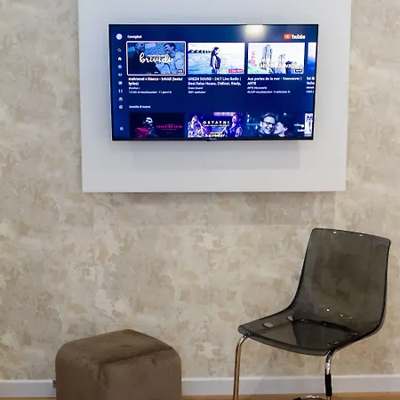 At Vatican 4* 로마