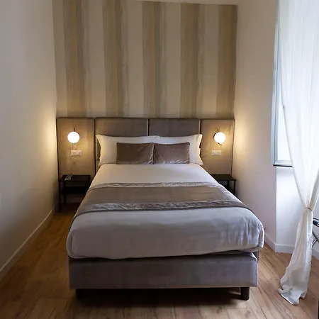 At Vatican 게스트하우스 4*