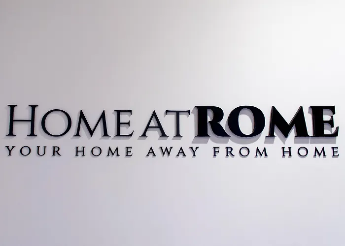 At Vatican بيت ضيافة روما